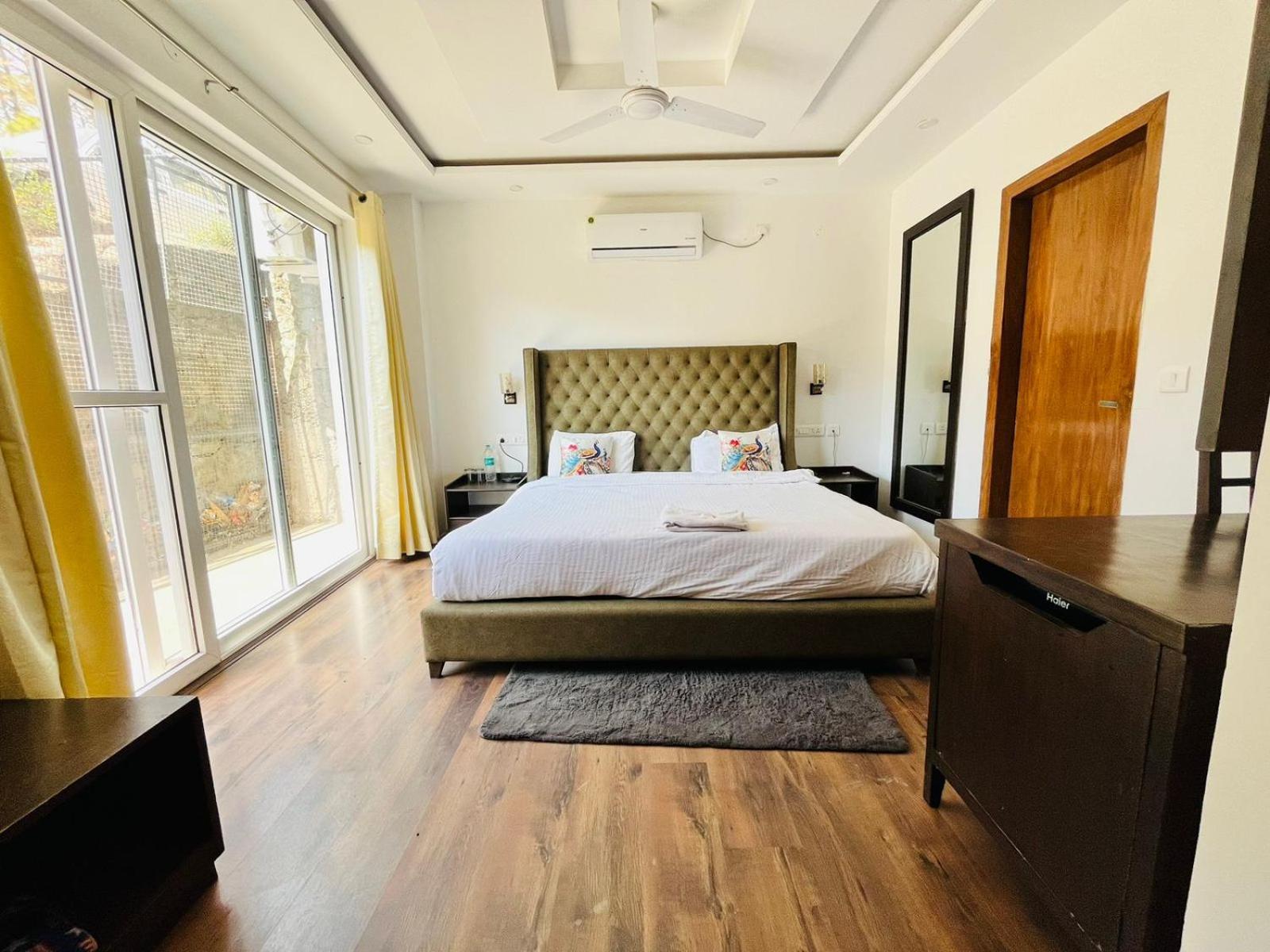 Weekend Vibes Bed and Breakfast Kasauli Eksteriør billede