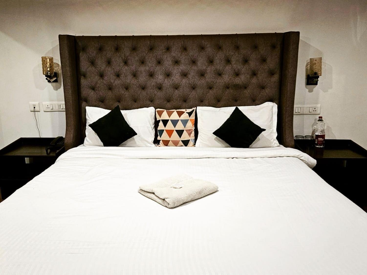 Weekend Vibes Bed and Breakfast Kasauli Eksteriør billede